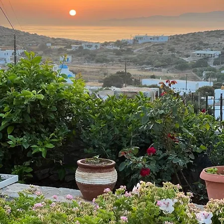 Alexandra's * Irakleia (Naxos)