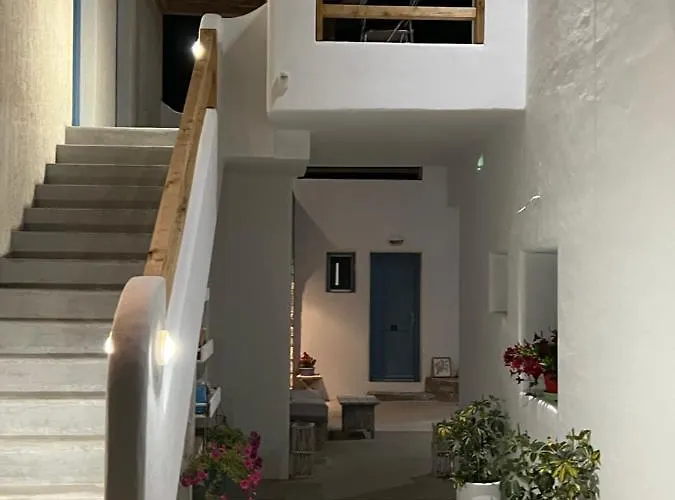 Alexandra's * Irakleia (Naxos)