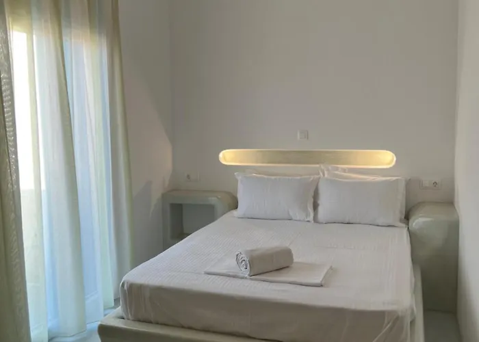 Alexandra's * Irakleia (Naxos)