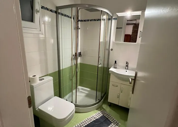 شقة Alexandra's إيراكليا